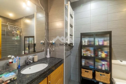 Apartamento T3 para Venda em Cidade da Maia