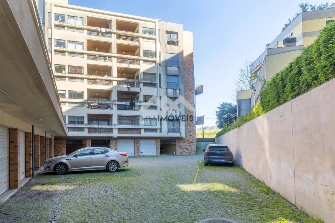 Apartamento T3 para Venda em Cidade da Maia Foto 33