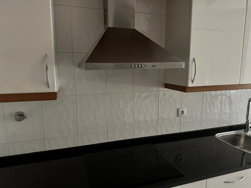 Apartamento T2 para Arrendamento em Areeiro Foto 31