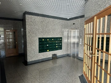 Apartamento T2 para Arrendamento em Areeiro