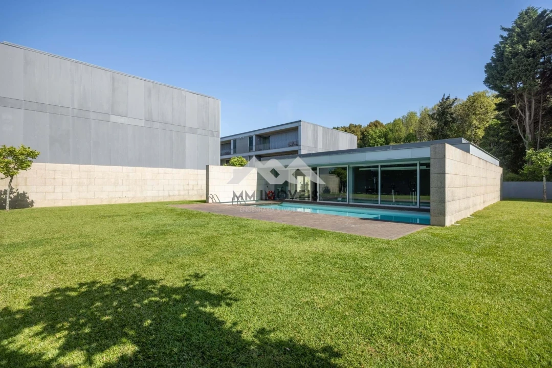 Apartamento T3 para Venda em Moreira Foto 36