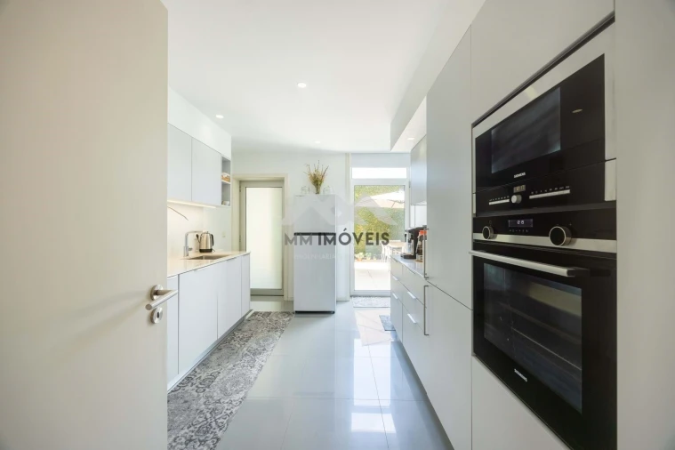 Apartamento T3 para Venda em Moreira Foto 5