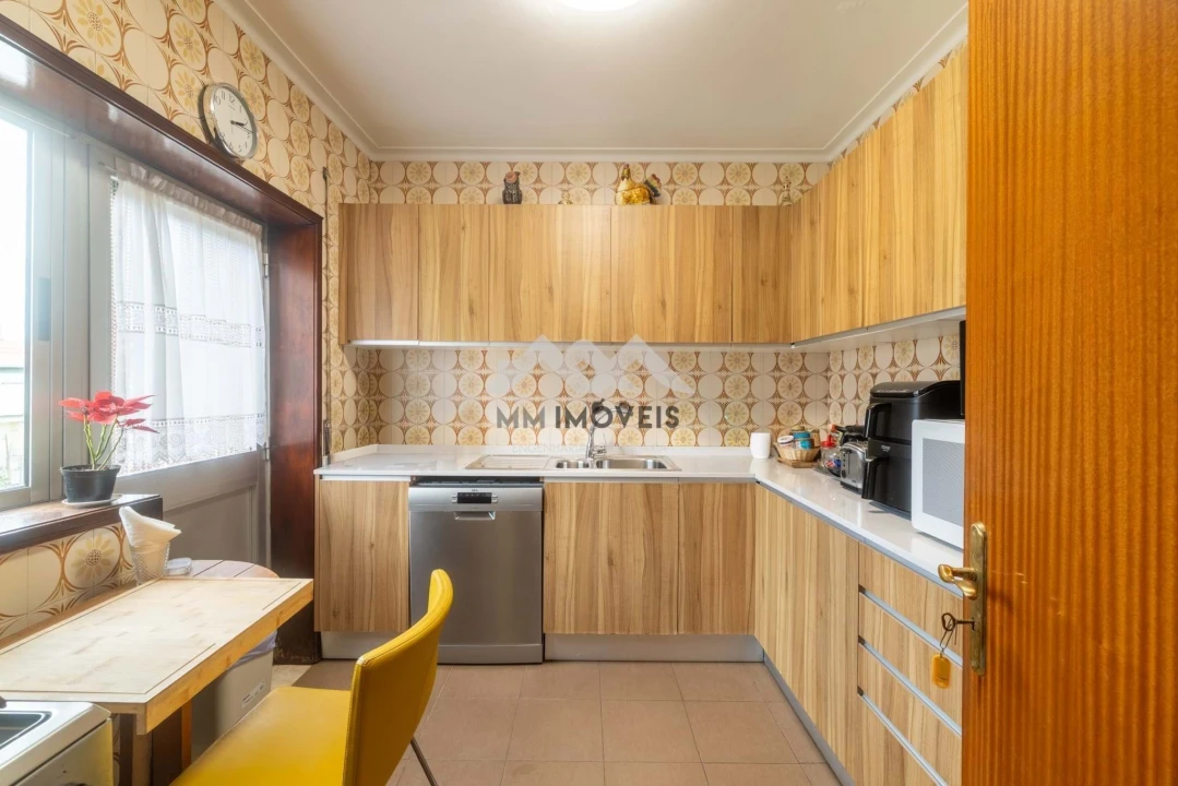 Moradia T3 para Venda em Cidade da Maia Foto 7