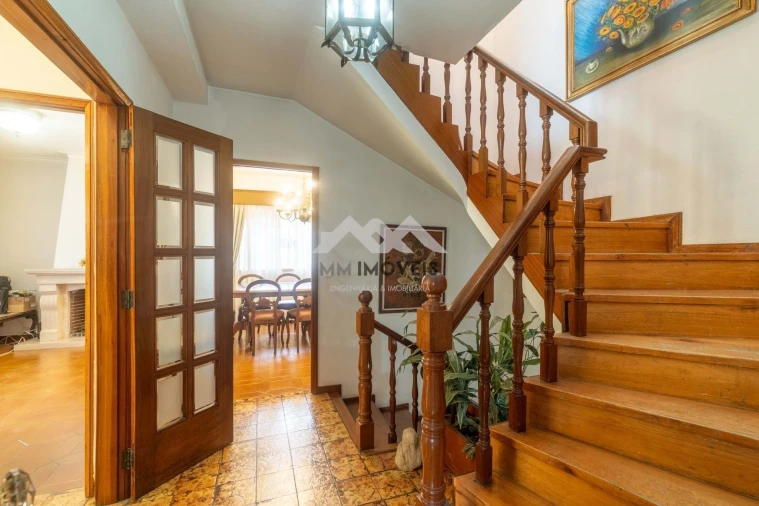 Moradia T3 para Venda em Cidade da Maia Foto 5