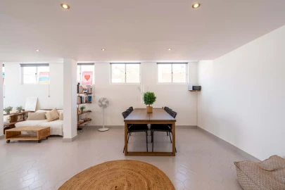 Apartamento T6 para Venda em Costa da Caparica