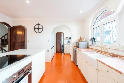 Apartamento T6 para Venda em Costa da Caparica