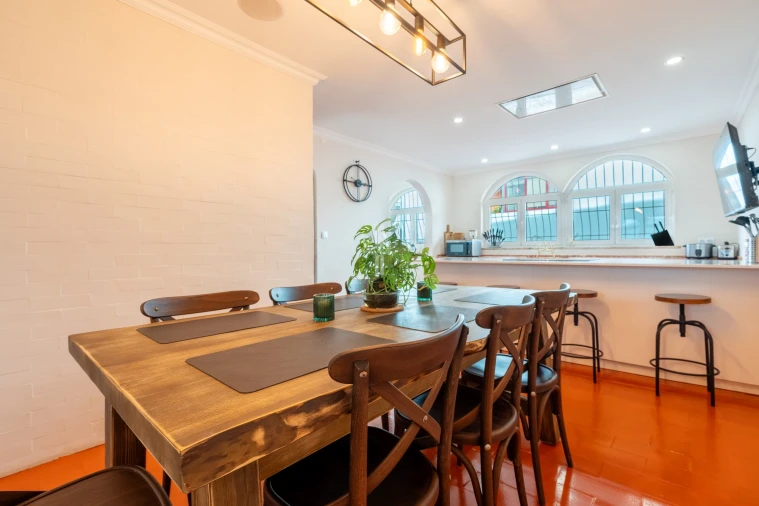 Apartamento T6 para Venda em Costa da Caparica Foto 15