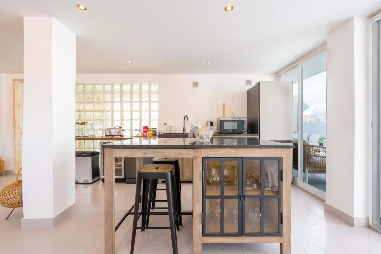 Apartamento T6 para Venda em Costa da Caparica Foto 35