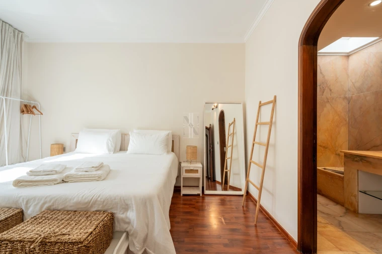 Apartamento T6 para Venda em Costa da Caparica Foto 30