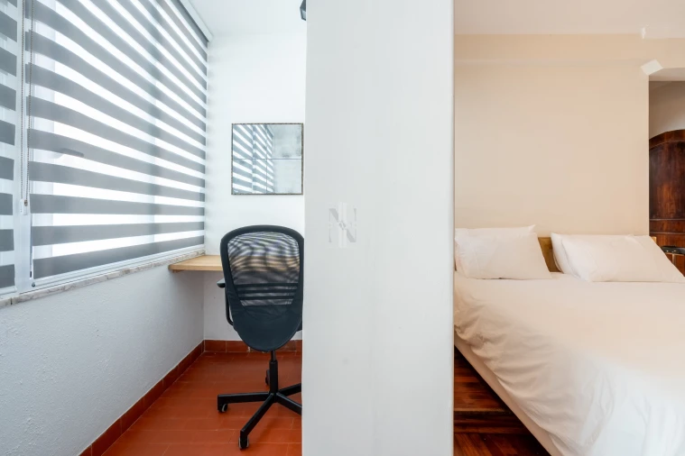 Apartamento T6 para Venda em Costa da Caparica Foto 27