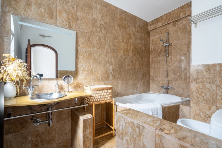 Apartamento T6 para Venda em Costa da Caparica Foto 18