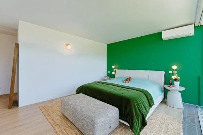 Moradia T4 para Venda em Carnaxide e Queijas