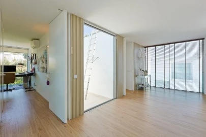 Moradia T4 para Venda em Carnaxide e Queijas