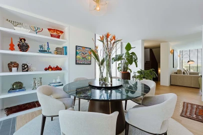 Moradia T4 para Venda em Carnaxide e Queijas