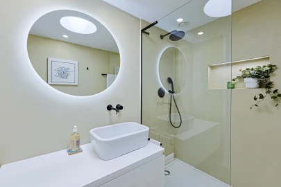 Moradia T4 para Venda em Carnaxide e Queijas