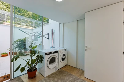 Moradia T4 para Venda em Carnaxide e Queijas