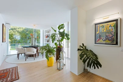 Moradia T4 para Venda em Carnaxide e Queijas