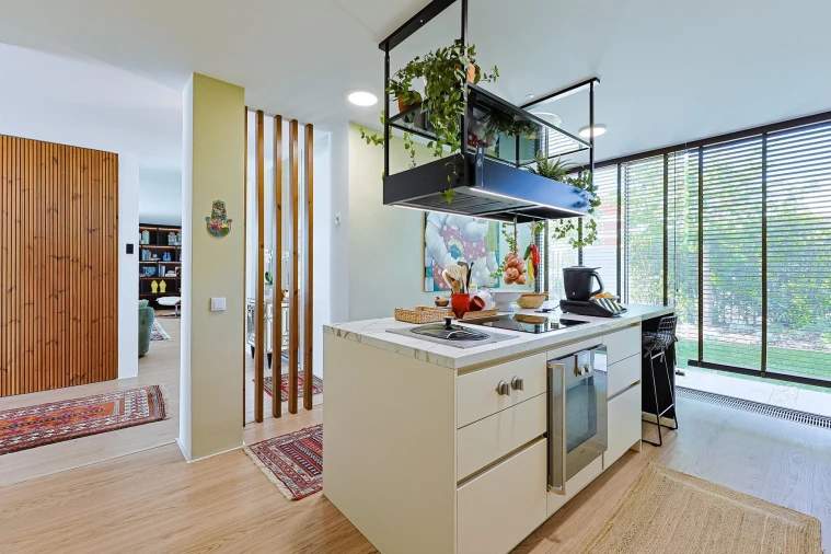 Moradia T4 para Venda em Carnaxide e Queijas Foto 10