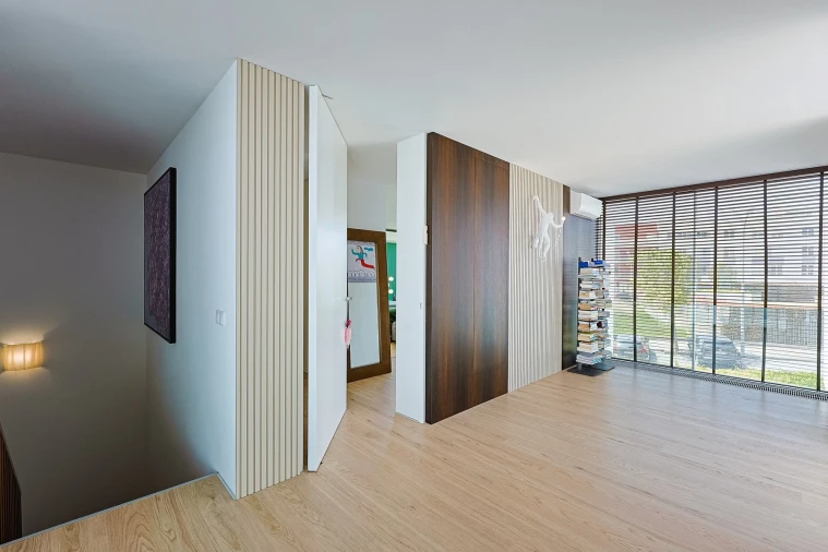 Moradia T4 para Venda em Carnaxide e Queijas Foto 18