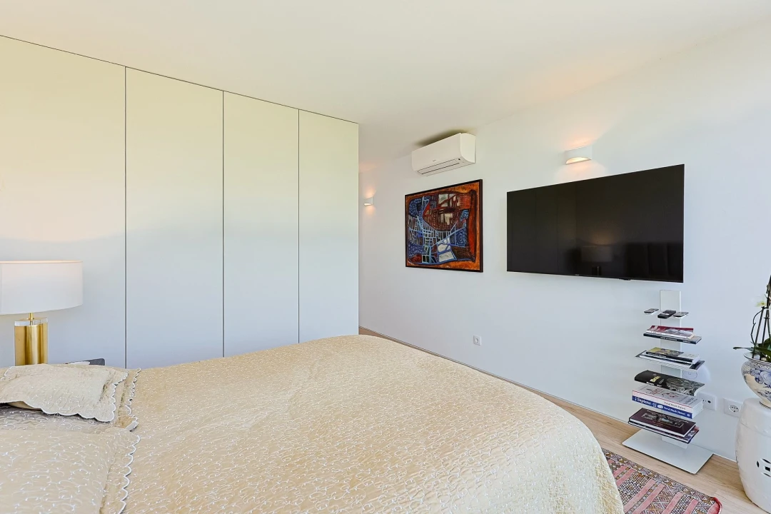 Moradia T4 para Venda em Carnaxide e Queijas Foto 22