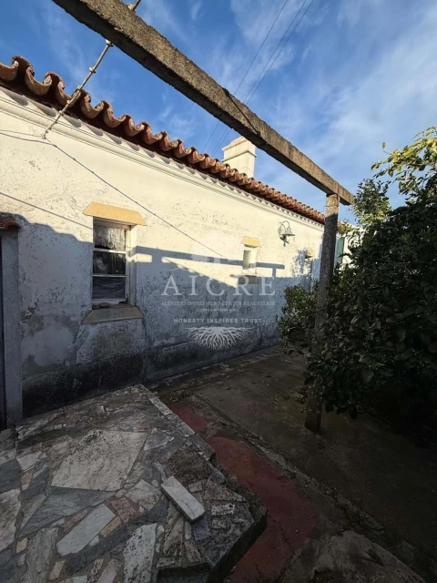 Moradia T2 para Venda em Nossa Senhora da Graça do Divor