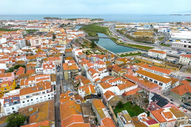 Prédio para Venda em Peniche Foto 10