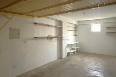 Garagem para Venda em Albufeira e Olhos de Água