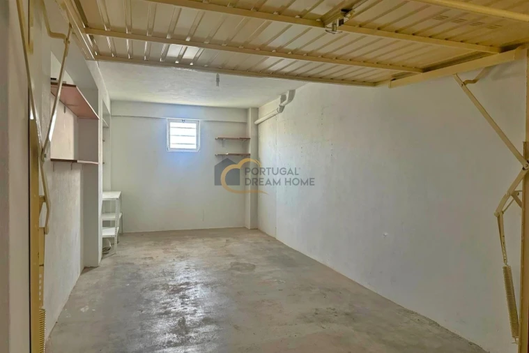 Garagem para Venda em Albufeira e Olhos de Água Foto 8