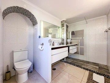 Apartamento T2 para Venda em Albufeira e Olhos de Água