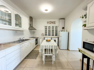 Apartamento T2 para Venda em Albufeira e Olhos de Água