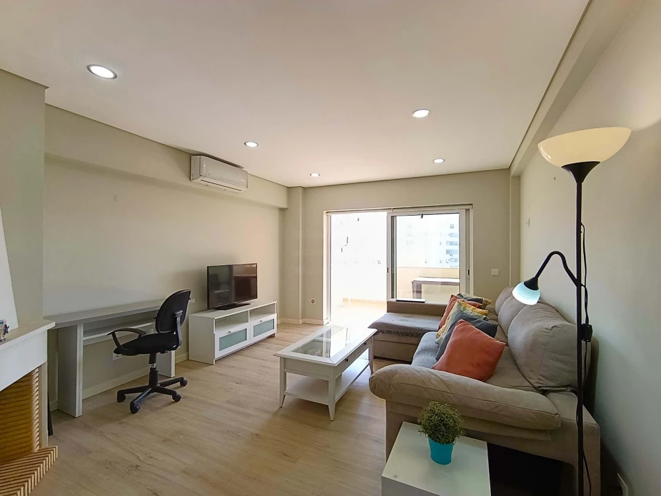 Apartamento T3 para Venda em Armação de Pera Foto 8