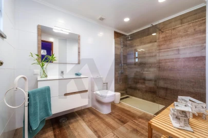 Moradia T3 para Arrendamento férias em Montenegro