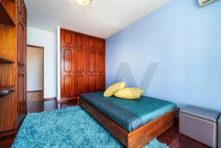 Moradia T3 para Arrendamento férias em Montenegro Foto 17