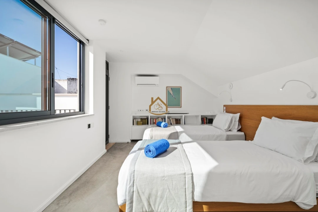 Moradia T3 para Venda em Lagos (São Sebastião e Santa Maria) Foto 35