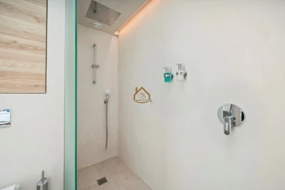 Moradia T3 para Venda em Lagos (São Sebastião e Santa Maria)