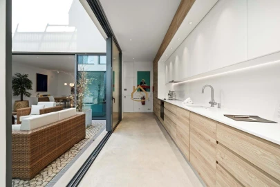 Moradia T3 para Venda em Lagos (São Sebastião e Santa Maria)