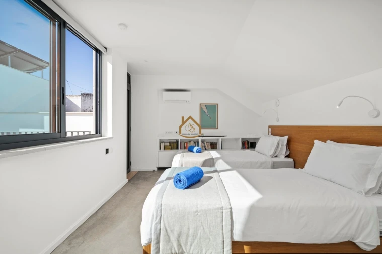 Moradia T3 para Venda em Lagos (São Sebastião e Santa Maria) Foto 35