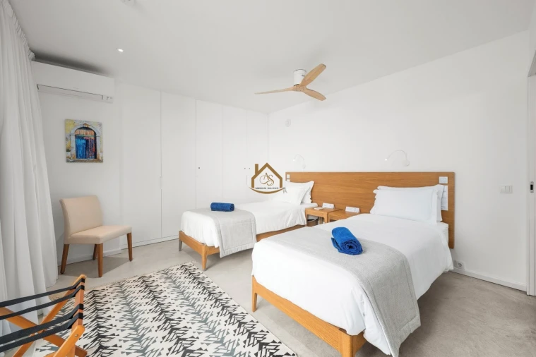 Moradia T3 para Venda em Lagos (São Sebastião e Santa Maria) Foto 32