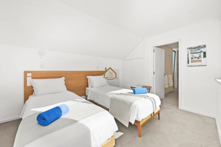 Moradia T3 para Venda em Lagos (São Sebastião e Santa Maria) Foto 30