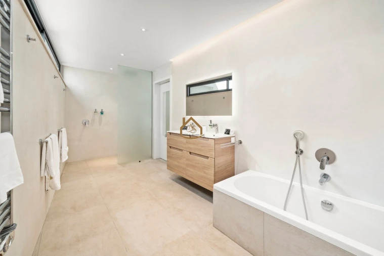 Moradia T3 para Venda em Lagos (São Sebastião e Santa Maria) Foto 22