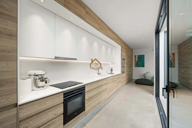 Moradia T3 para Venda em Lagos (São Sebastião e Santa Maria) Foto 4