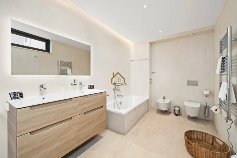 Moradia T3 para Venda em Lagos (São Sebastião e Santa Maria) Foto 21