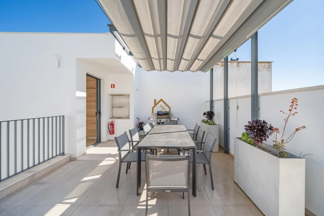 Moradia T3 para Venda em Lagos (São Sebastião e Santa Maria) Foto 45