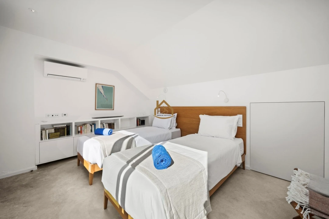 Moradia T3 para Venda em Lagos (São Sebastião e Santa Maria) Foto 34