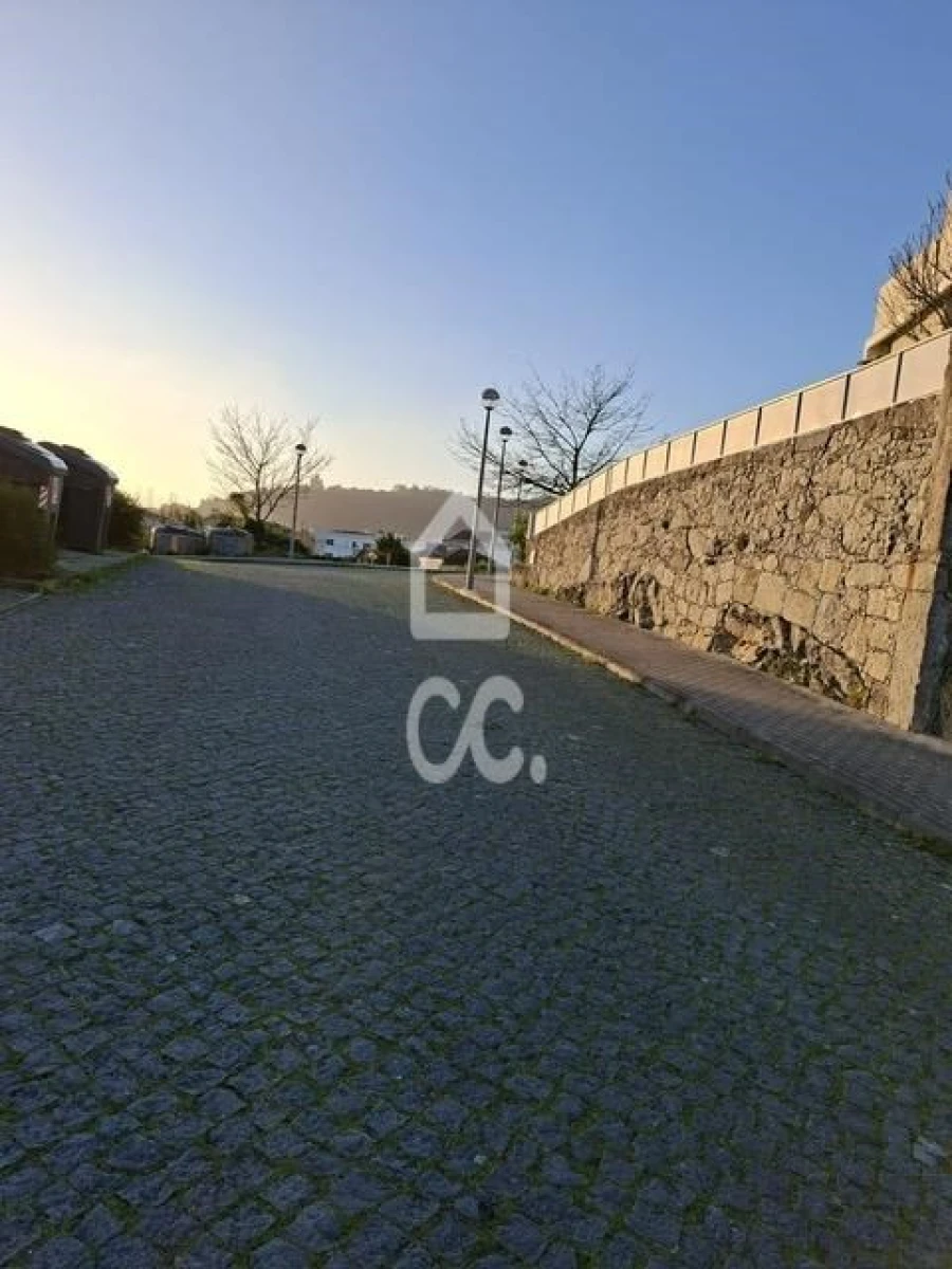 Moradia T3 para Venda em Santa Maria Maior e Monserrate e Meadela Foto 6