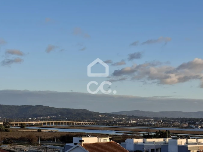 Moradia T3 para Venda em Santa Maria Maior e Monserrate e Meadela Foto 5