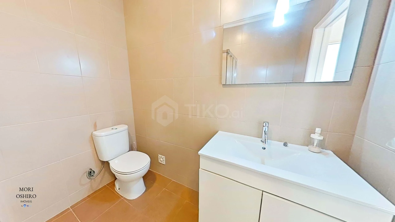 Apartamento T2 para Venda em Vila Franca de Xira Foto 18