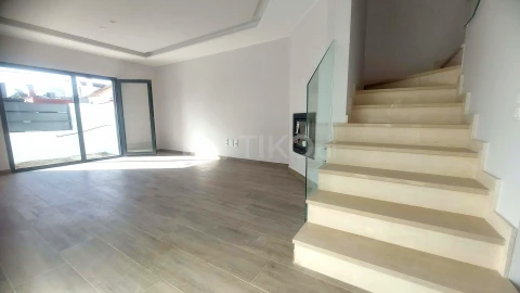 Moradia T3 para Venda em Quinta do Conde