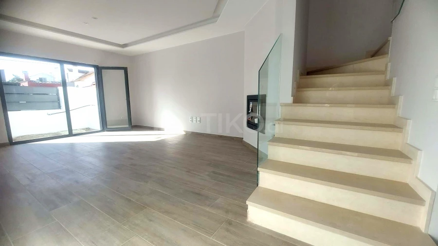 Moradia T3 para Venda em Quinta do Conde Foto 2