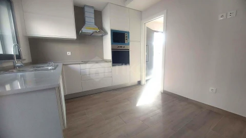 Moradia T3 para Venda em Quinta do Conde